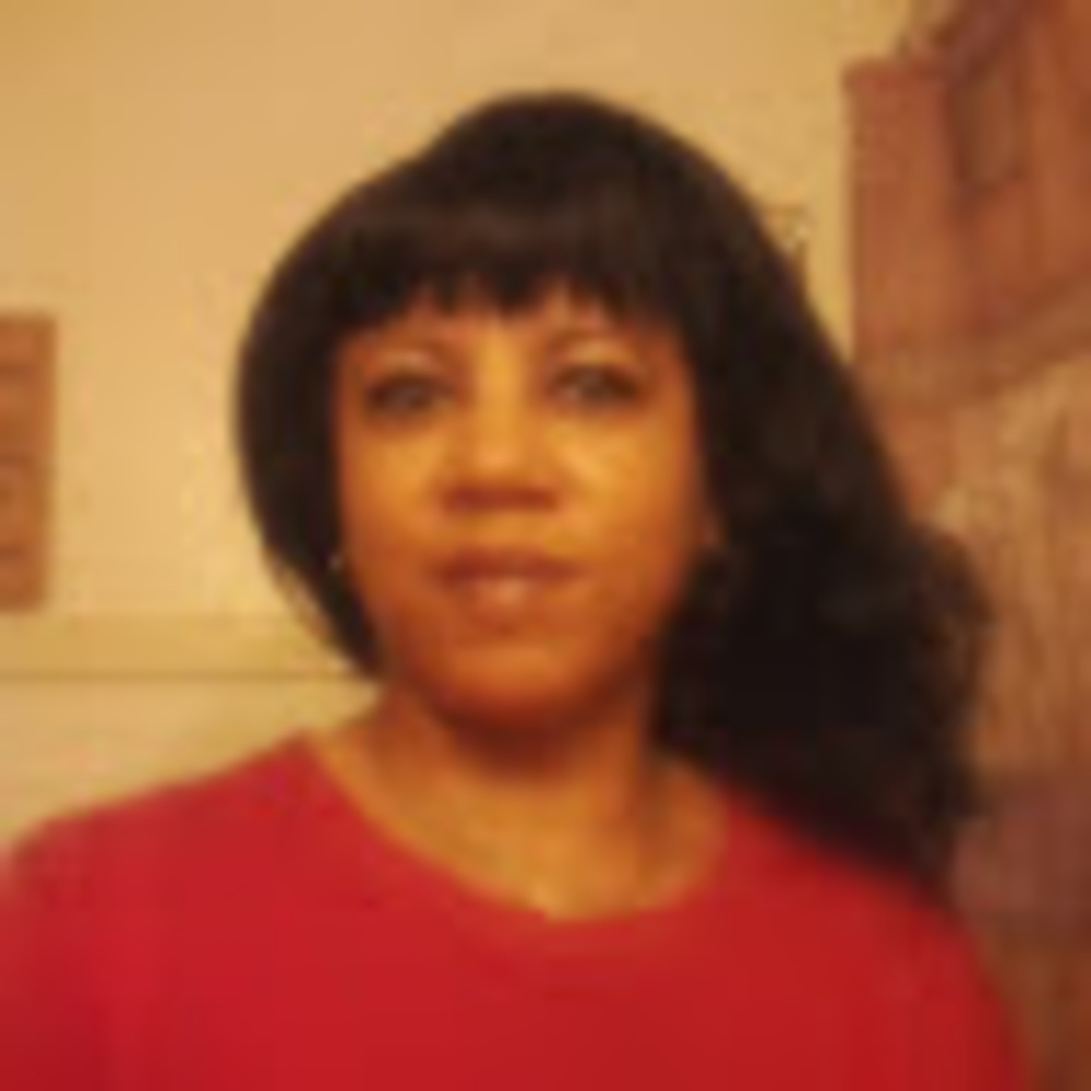 Meet your Posher, Lorna